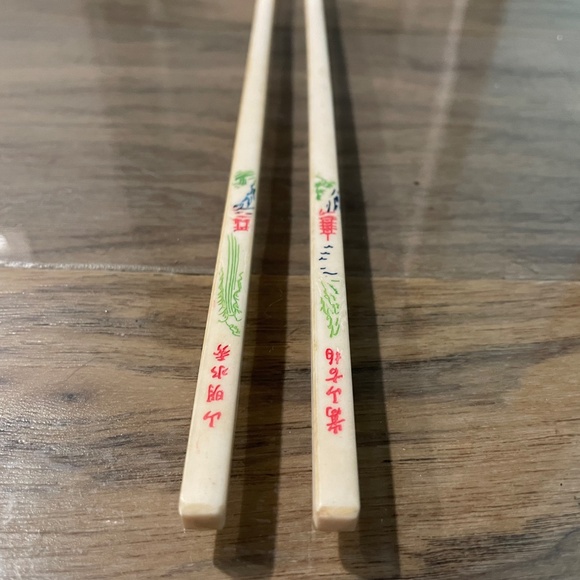 5-Piece Sushi-Making Mold Kit & Chopsticks - Picture 15 of 15